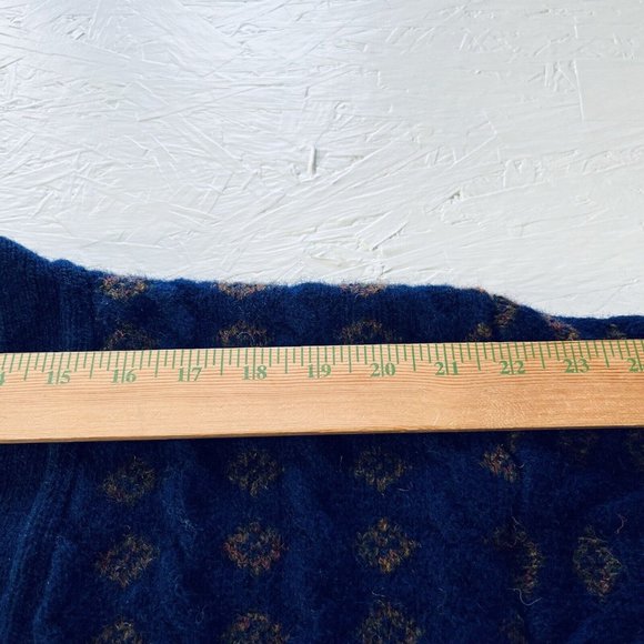 Lord & Taylor Kensington Collection Virgin Wool Sweater Mens Medium Italy Made - Picture 9 of 10